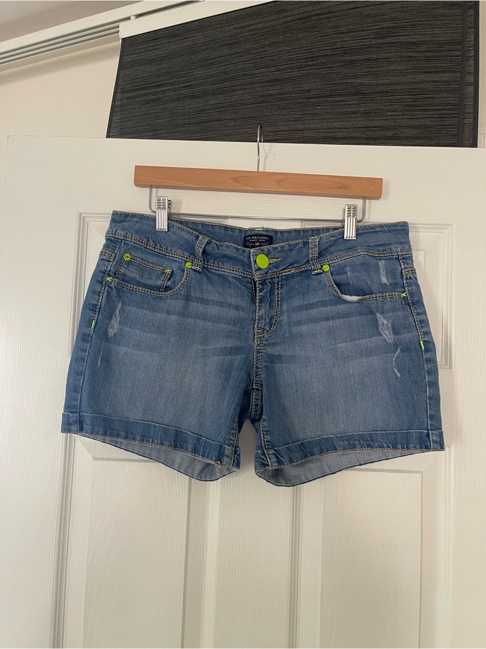 U.S. Polo Assn. Light Blue Denim Shorts with Neon Green Accents Streetwear 9/10